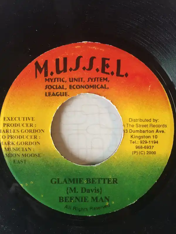 Viral ReggaeCollector.com - Beenie Man / Lazer B - Glamie Better / Wanna Be (M.U.S.S.E.L. JM)