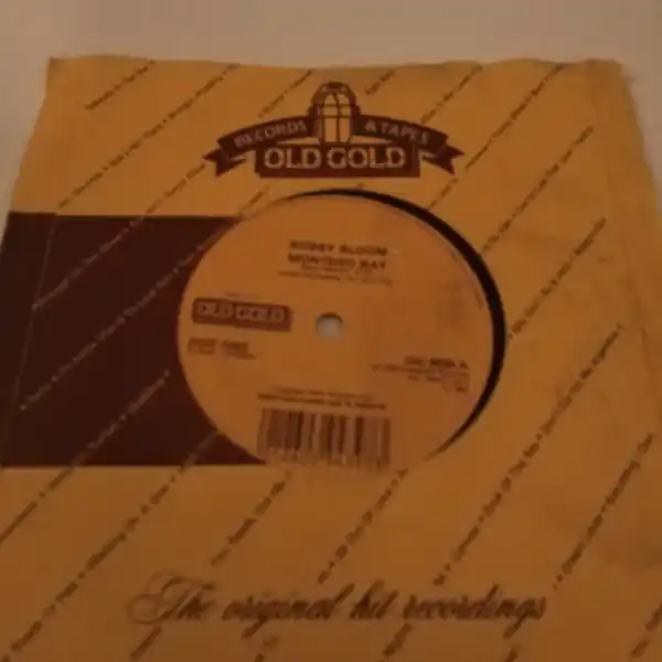 Clearance ReggaeCollector.com - Bobby Bloom / Chakachas - Montego Bay / Jungle Fever (Old Gold UK)